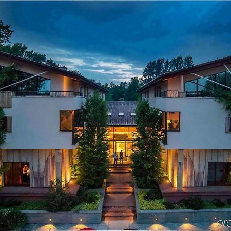 Farmona Hotel Business & Spa Krakau Buitenkant foto
